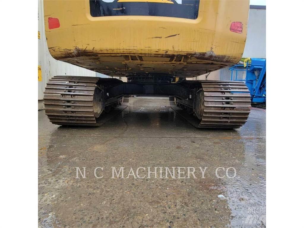 CAT 313F L Lánctalpas kotrók