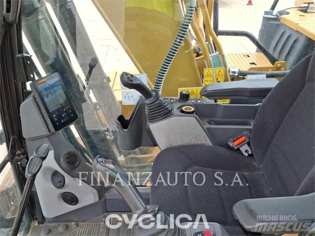 CAT 313GC Lánctalpas kotrók