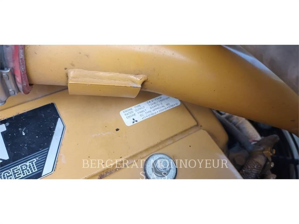 CAT 314D Lánctalpas kotrók