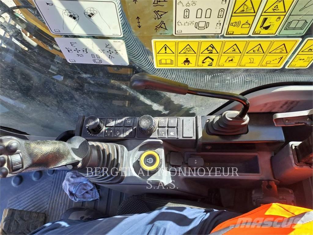 CAT 315 Lánctalpas kotrók