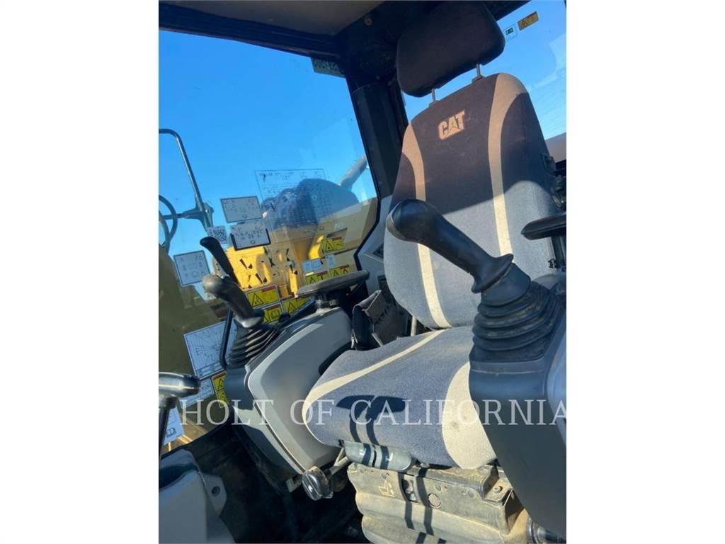 CAT 315 Lánctalpas kotrók
