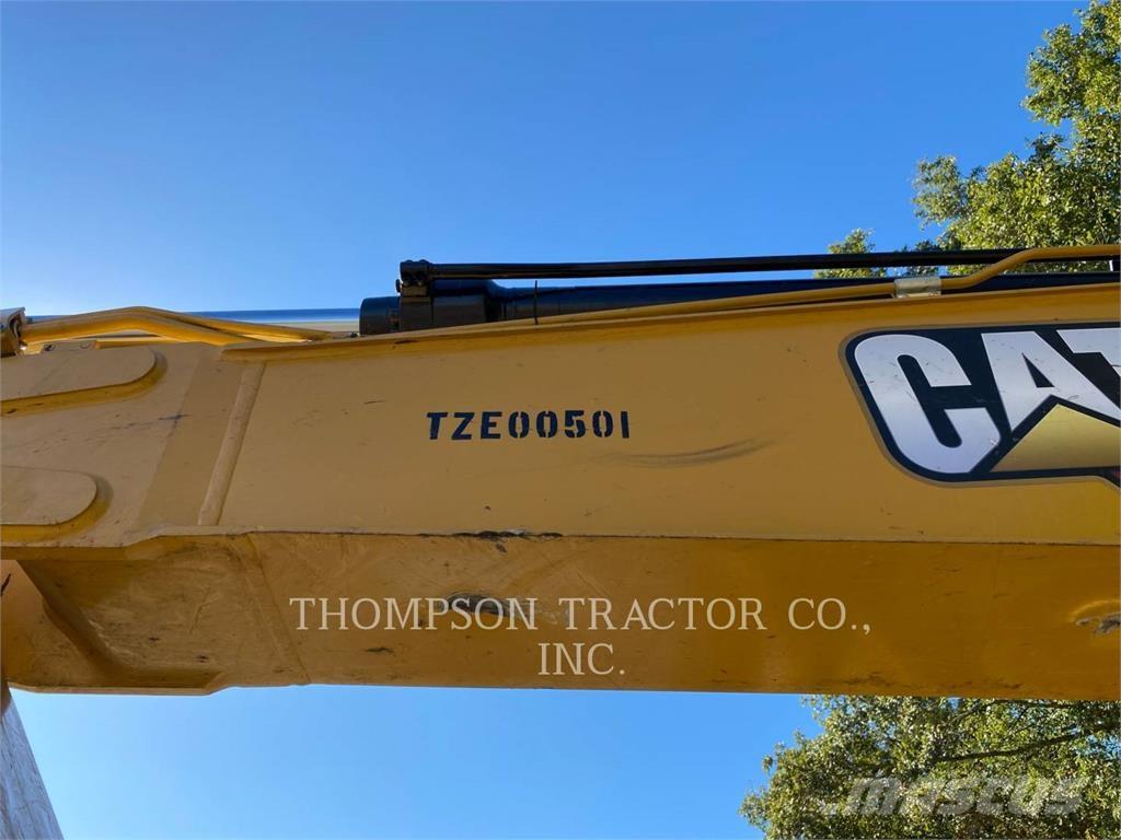 CAT 317 Lánctalpas kotrók