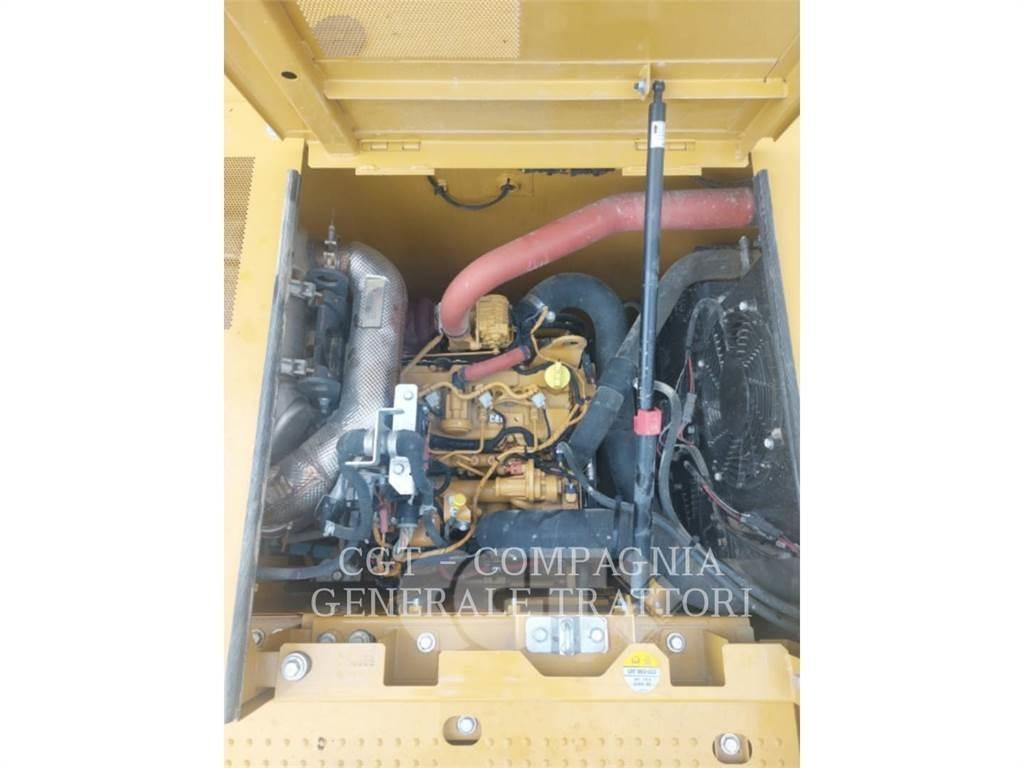 CAT 317GC Lánctalpas kotrók