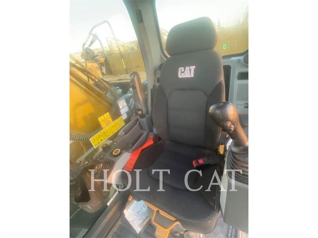 CAT 320 Lánctalpas kotrók