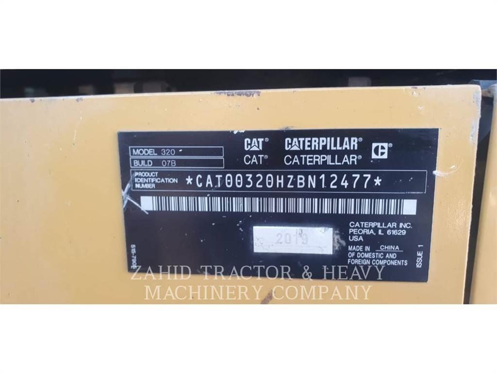 CAT 320 Lánctalpas kotrók