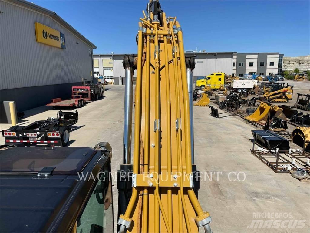CAT 320 Lánctalpas kotrók