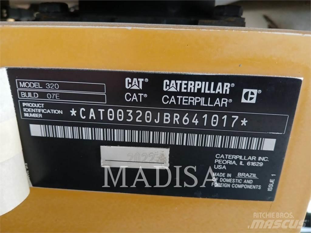CAT 320 Lánctalpas kotrók