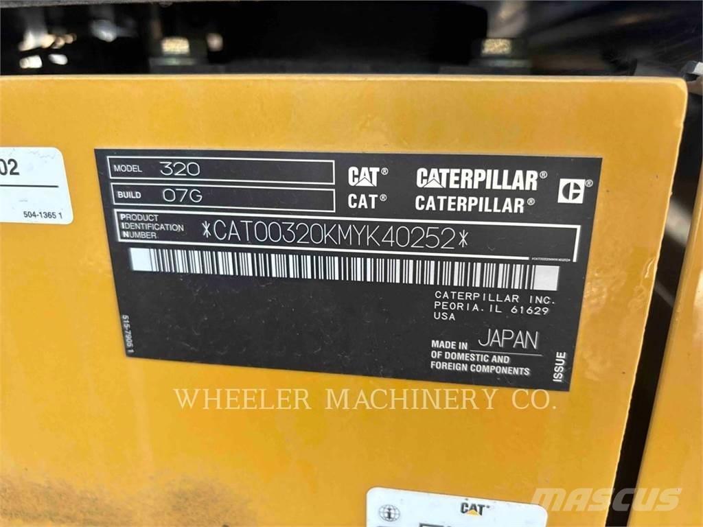 CAT 320 Lánctalpas kotrók
