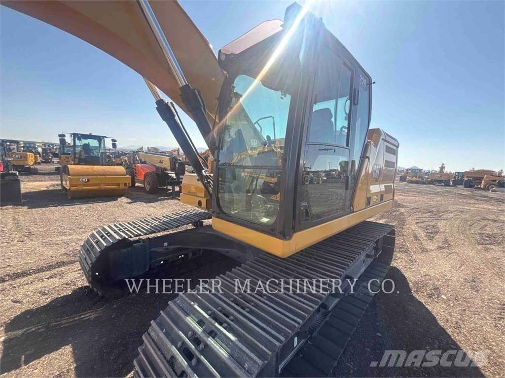 CAT 320 Lánctalpas kotrók