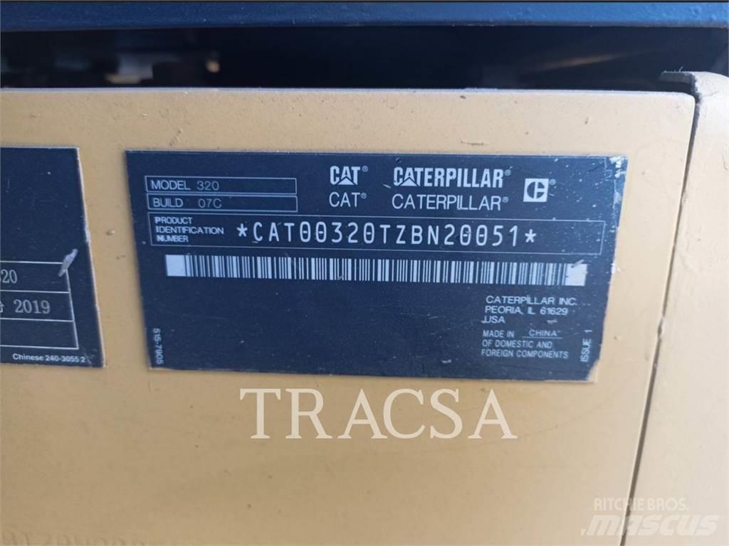 CAT 320 Lánctalpas kotrók