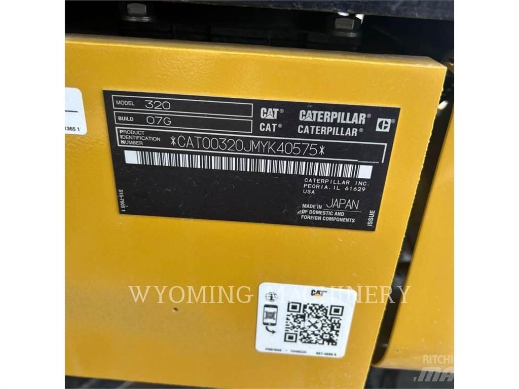 CAT 320 Lánctalpas kotrók