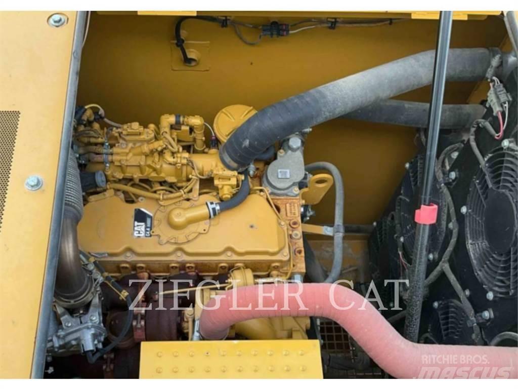 CAT 320 Lánctalpas kotrók