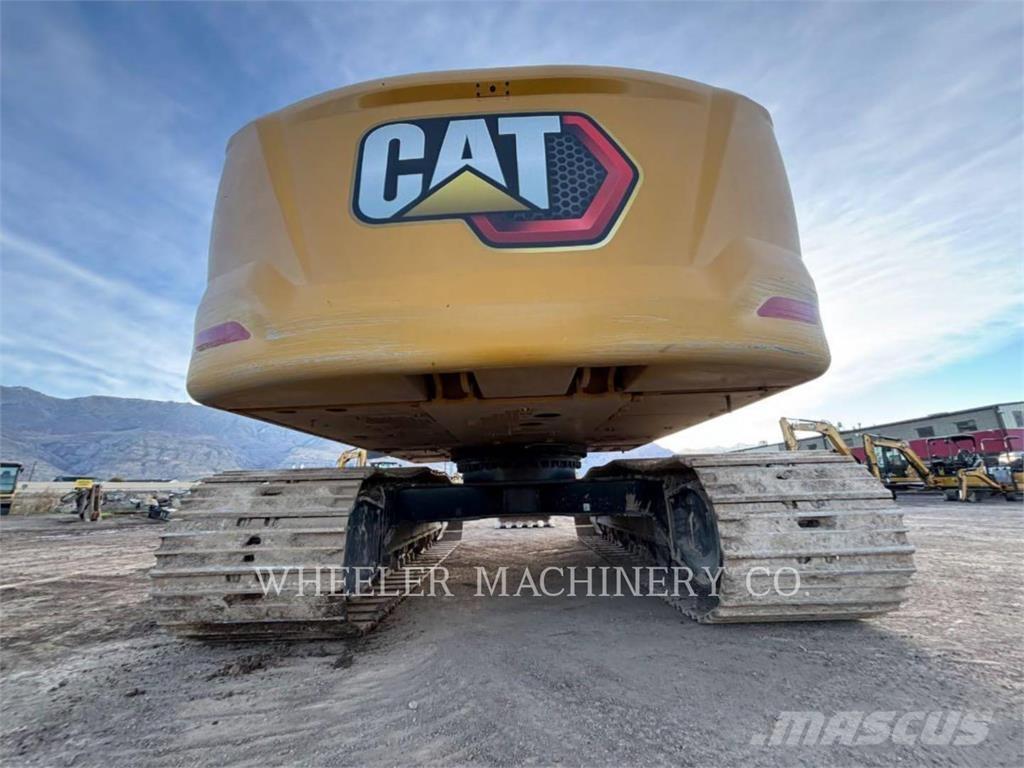 CAT 320 Lánctalpas kotrók
