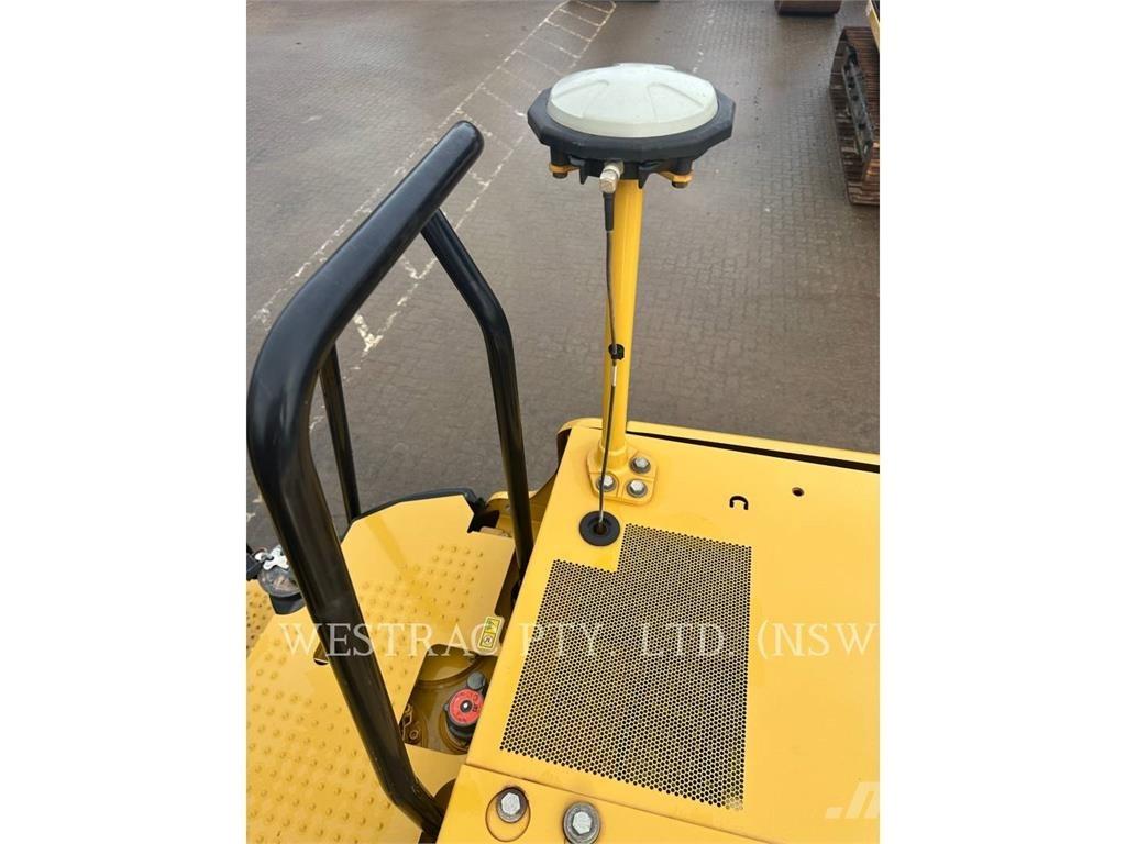 CAT 320-07 Lánctalpas kotrók