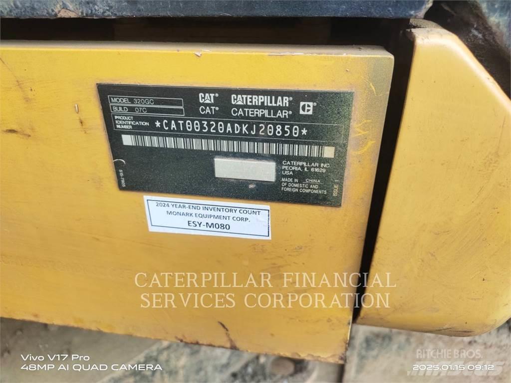 CAT 320-07GC Lánctalpas kotrók
