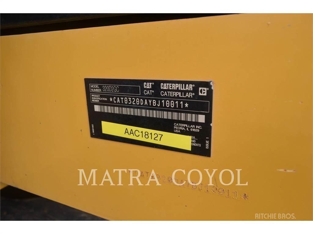 CAT 320 D 2 GC Lánctalpas kotrók