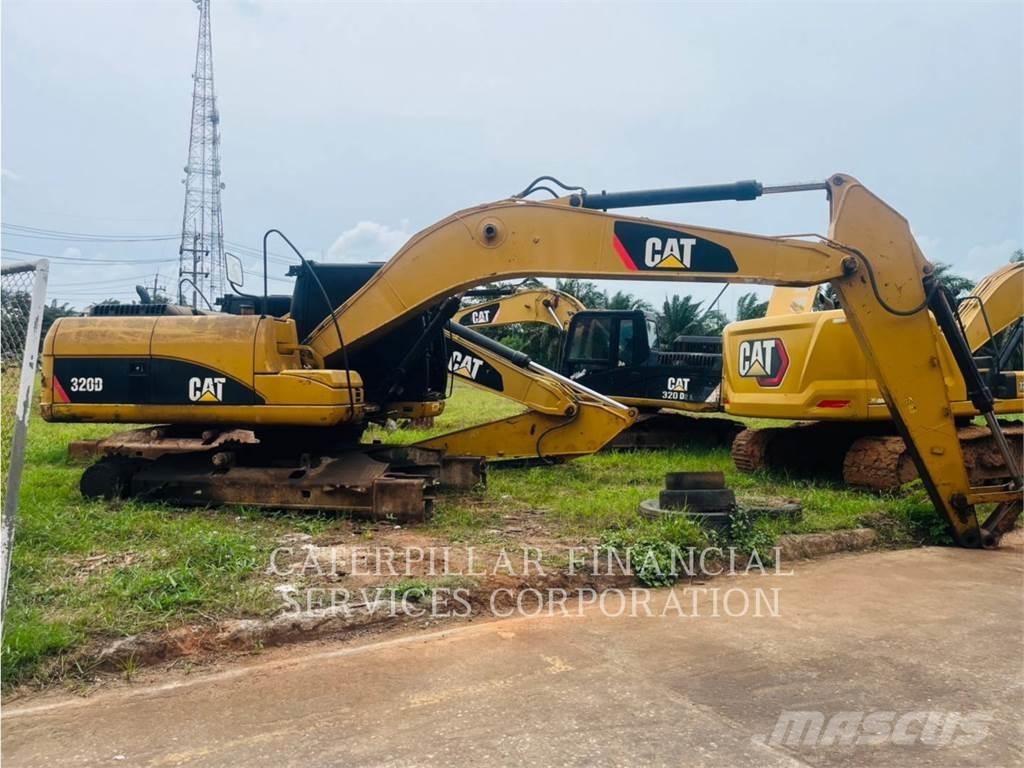 CAT 320D Lánctalpas kotrók