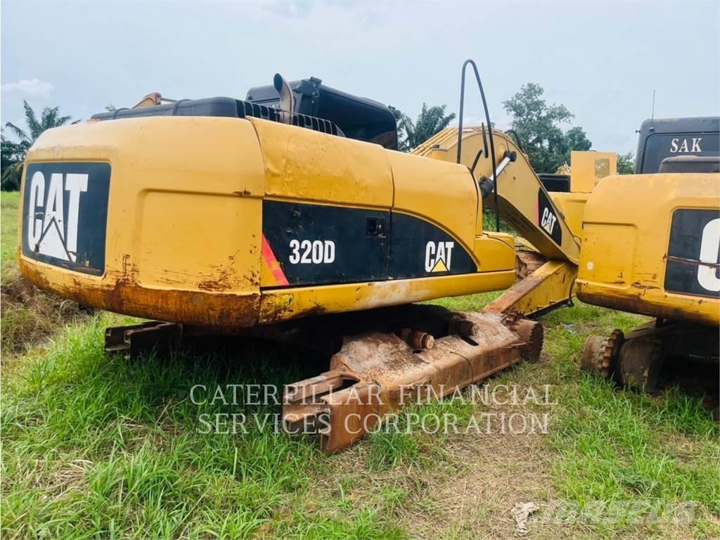 CAT 320D Lánctalpas kotrók