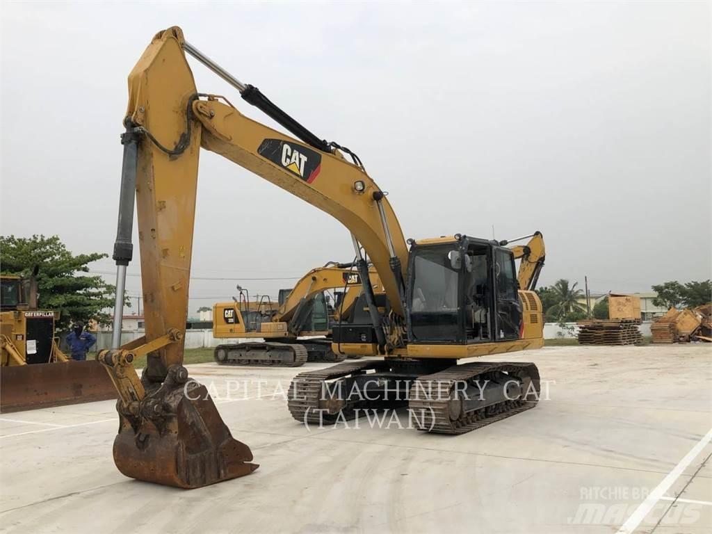 CAT 320D2 Lánctalpas kotrók