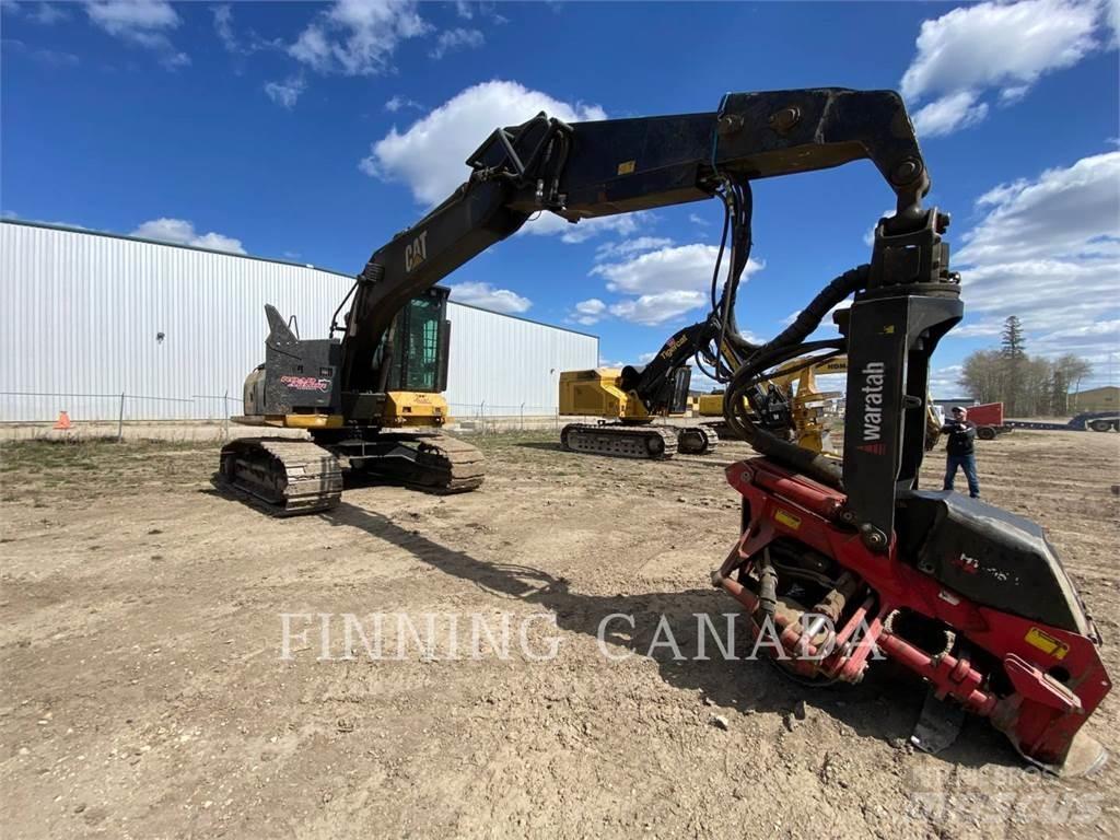 CAT 320D2 Lánctalpas kotrók