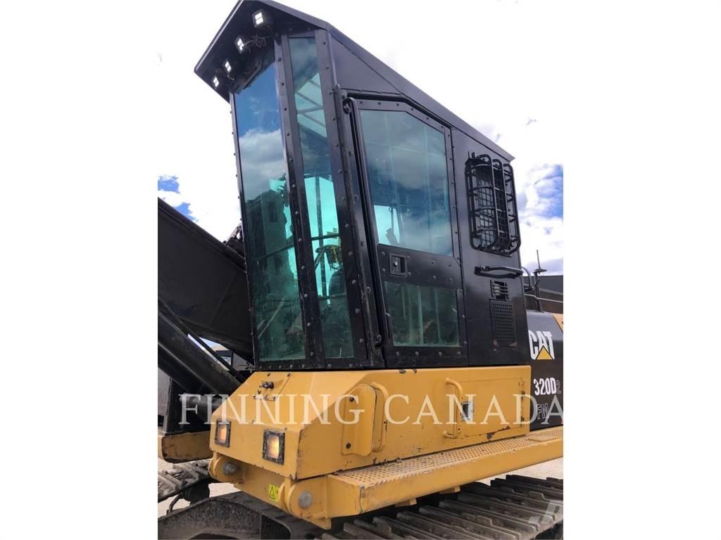 CAT 320D2 FM Erdészeti Kotrók
