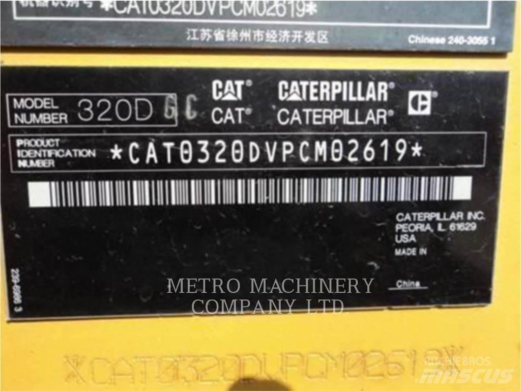 CAT 320DGC Lánctalpas kotrók