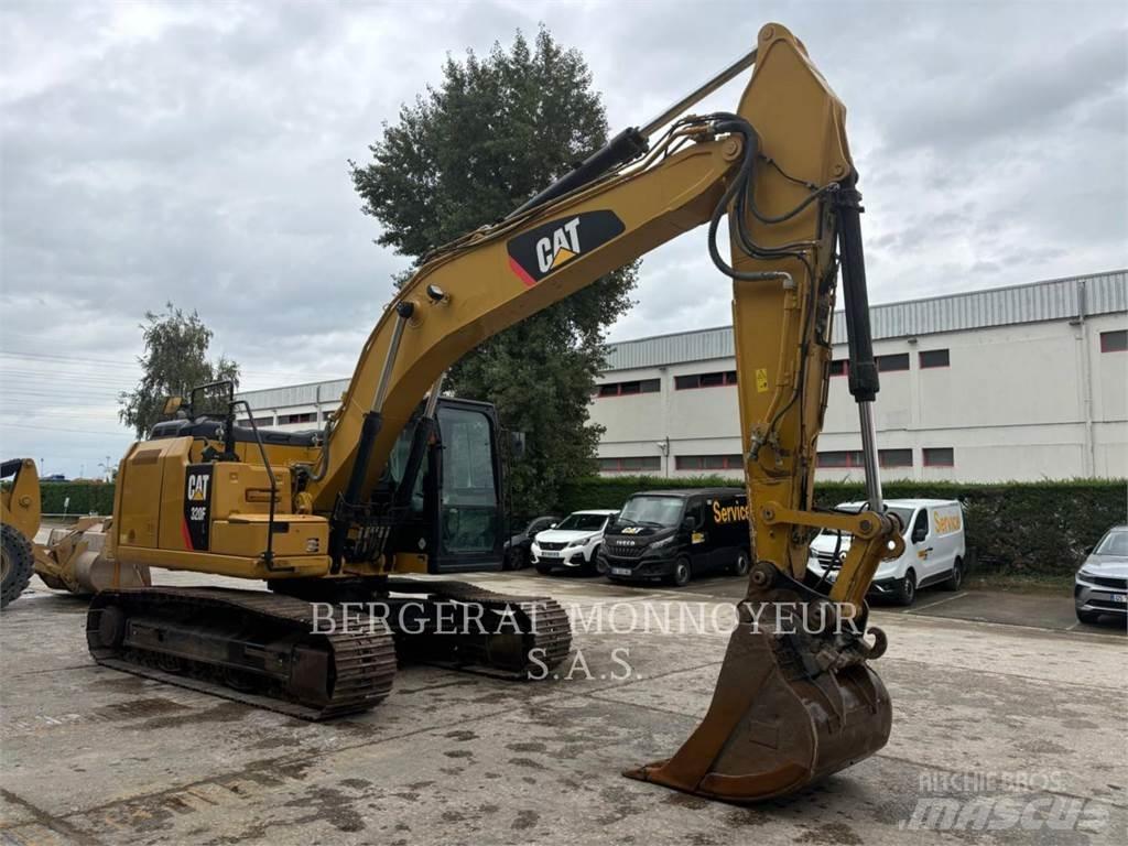 CAT 320F Lánctalpas kotrók