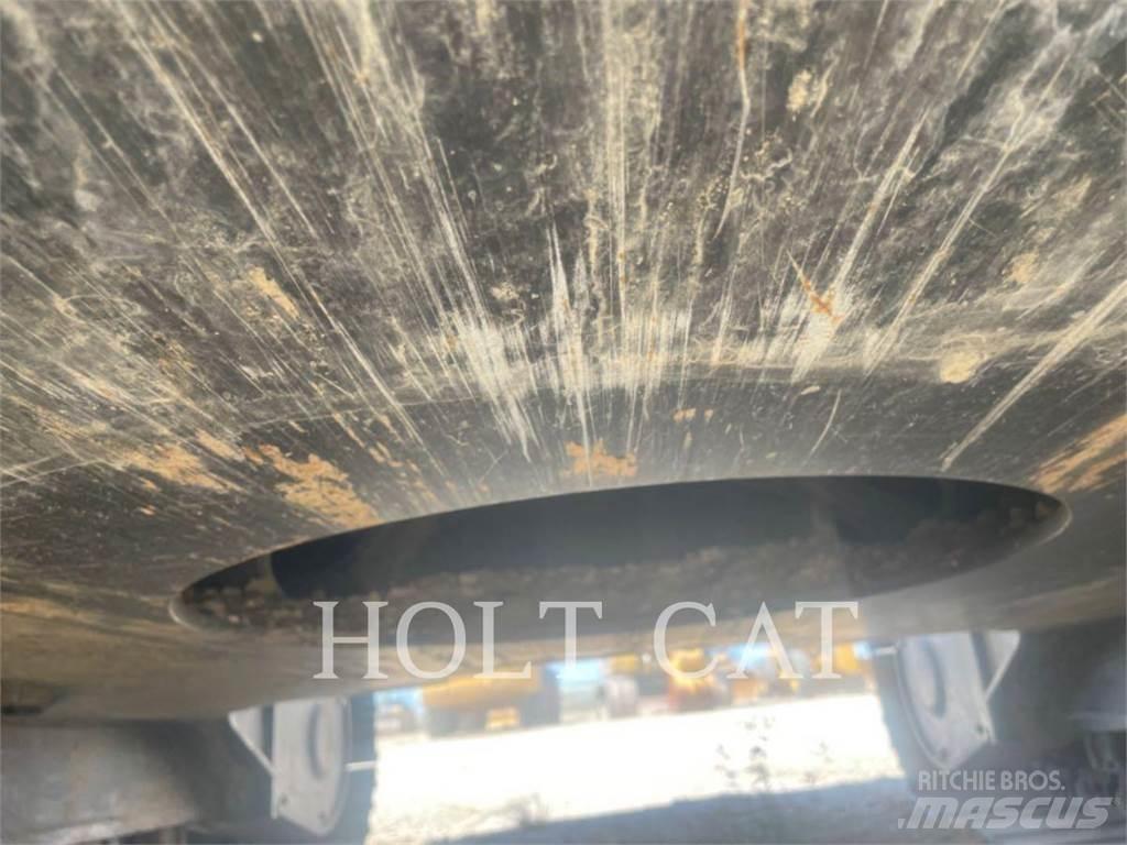 CAT 320GC Lánctalpas kotrók