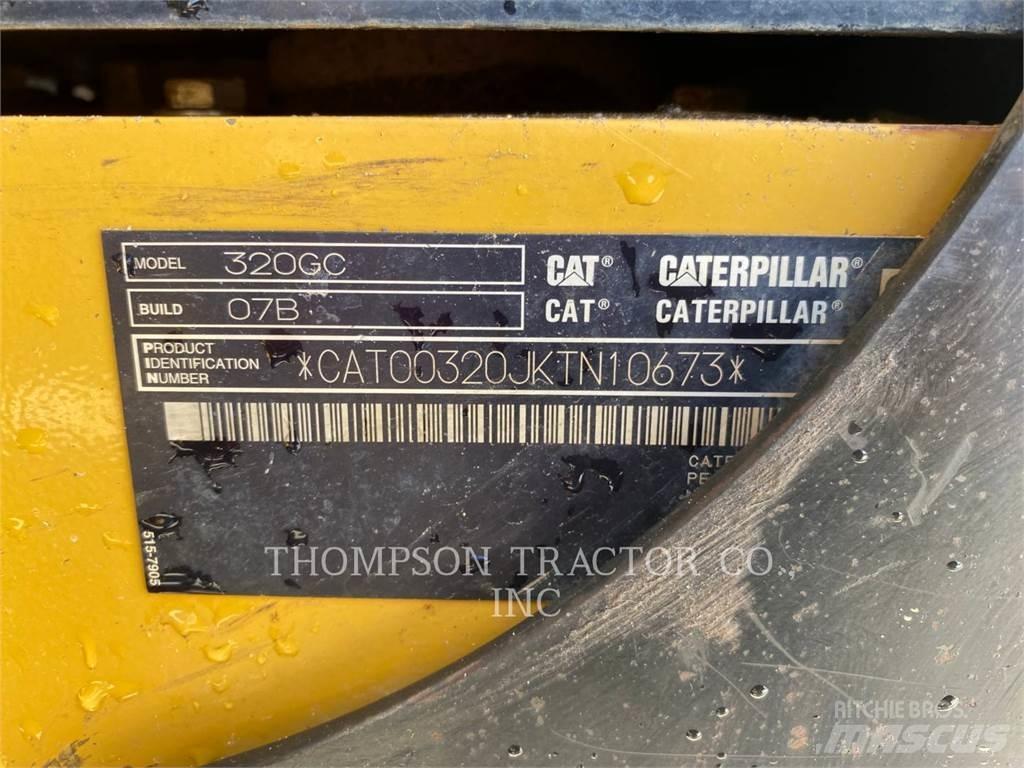 CAT 320GC Lánctalpas kotrók