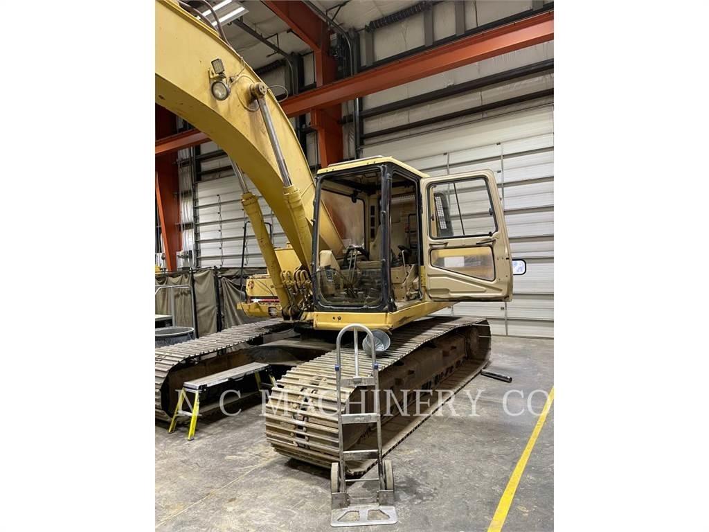 CAT 320L Lánctalpas kotrók