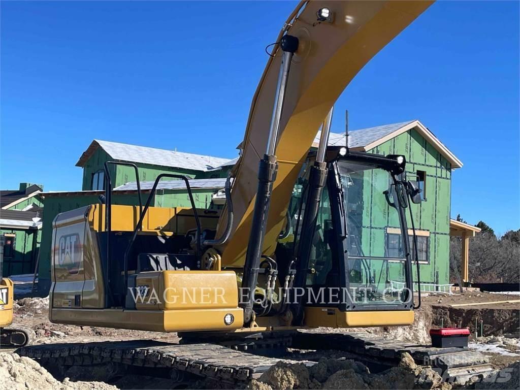 CAT 323 Lánctalpas kotrók