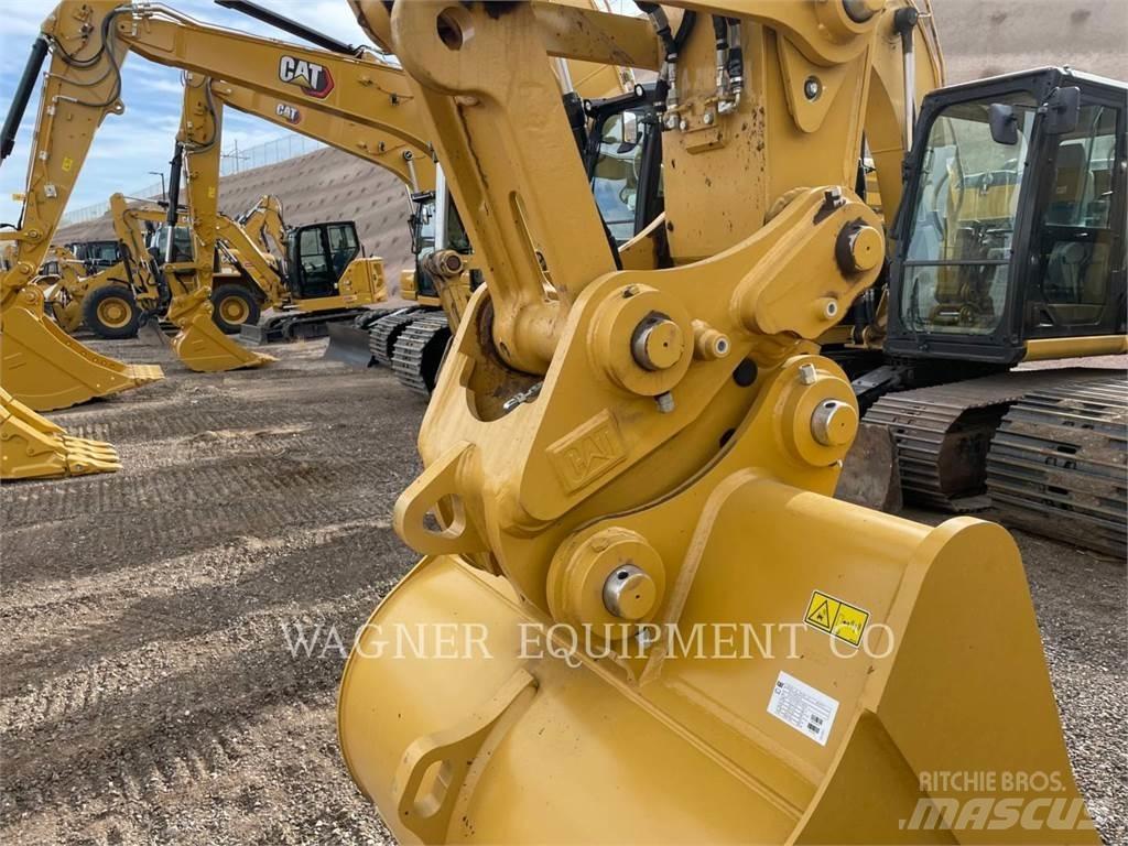 CAT 323 Lánctalpas kotrók