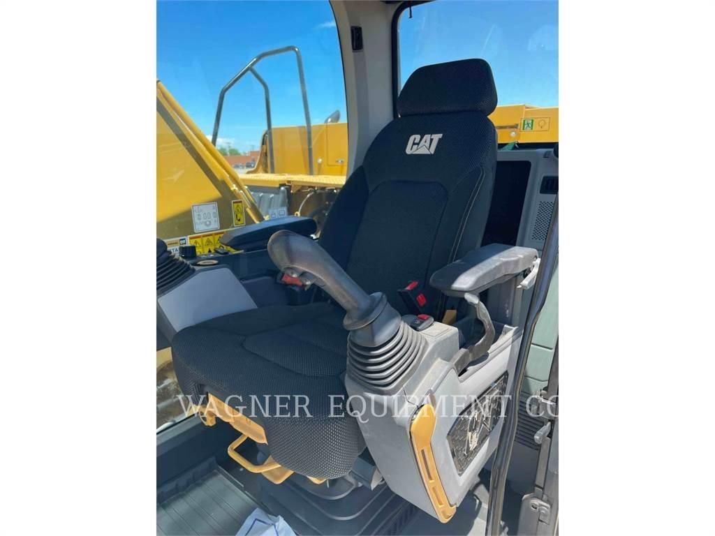 CAT 323 Lánctalpas kotrók