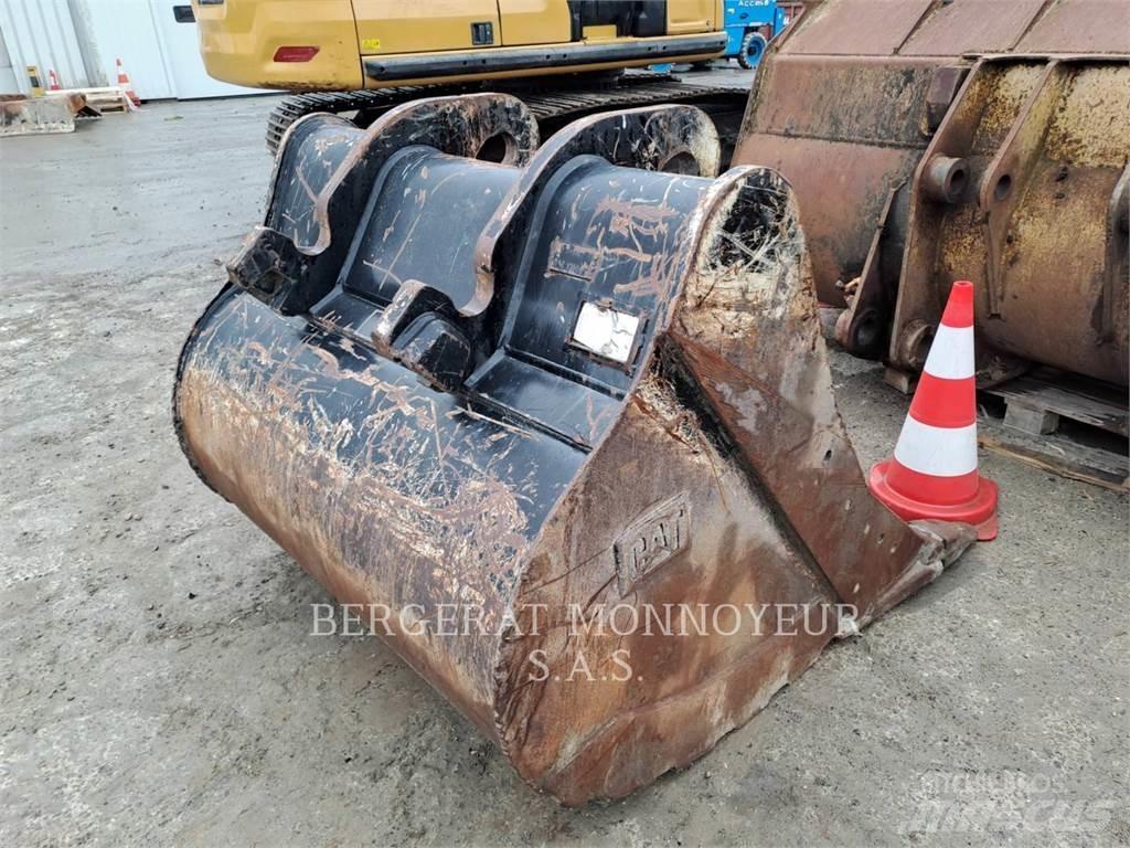 CAT 323 Lánctalpas kotrók