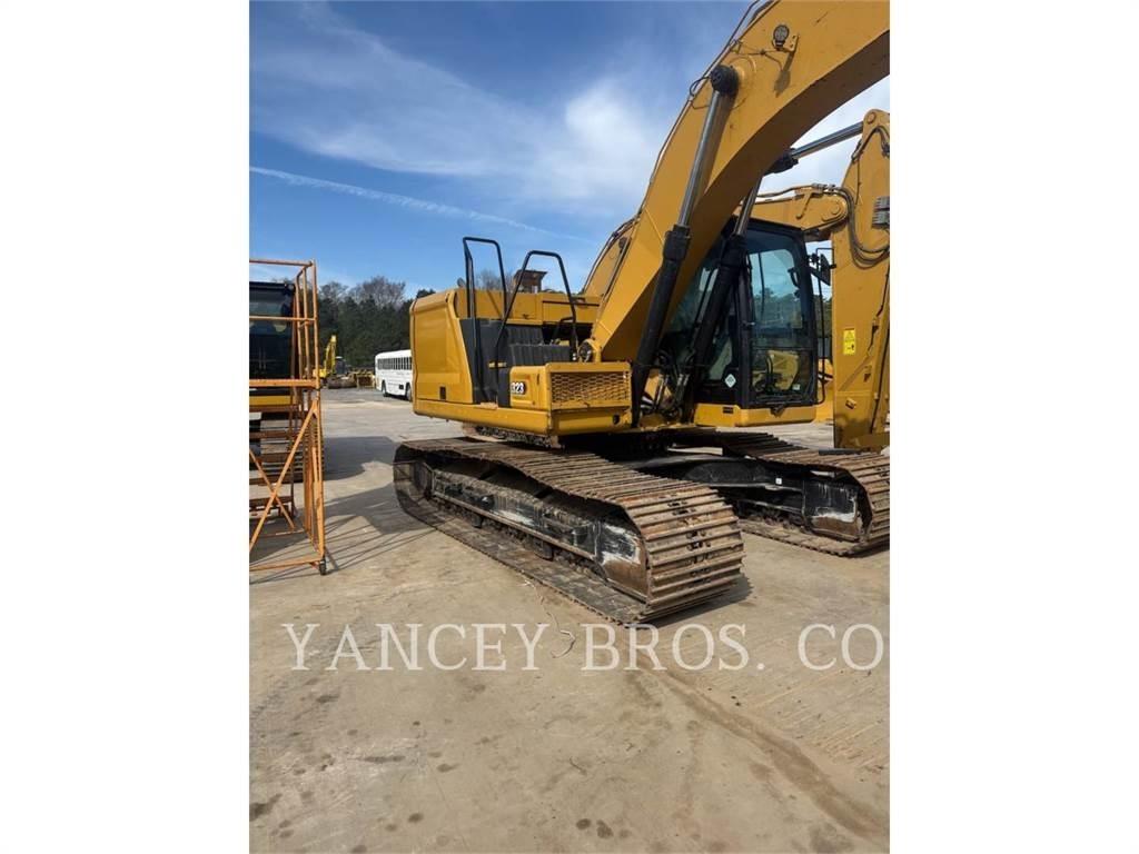 CAT 323 Lánctalpas kotrók