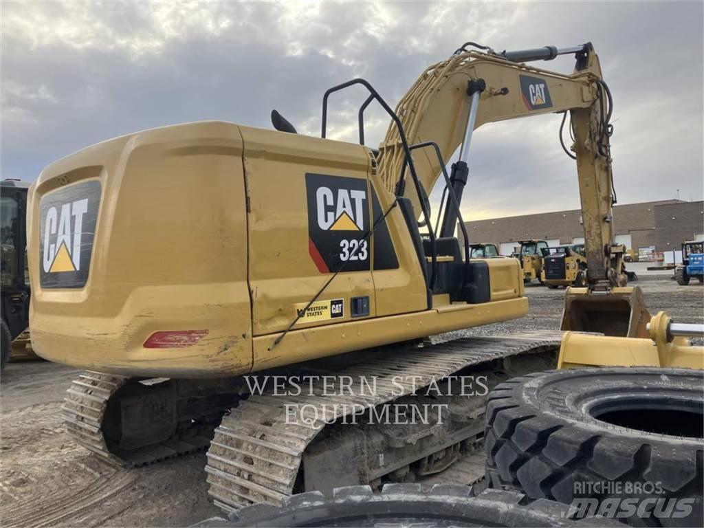 CAT 323 Lánctalpas kotrók