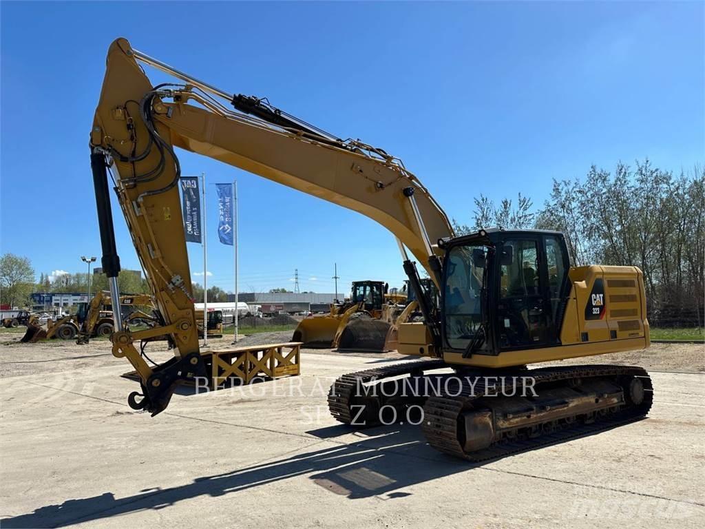 CAT 323 Lánctalpas kotrók