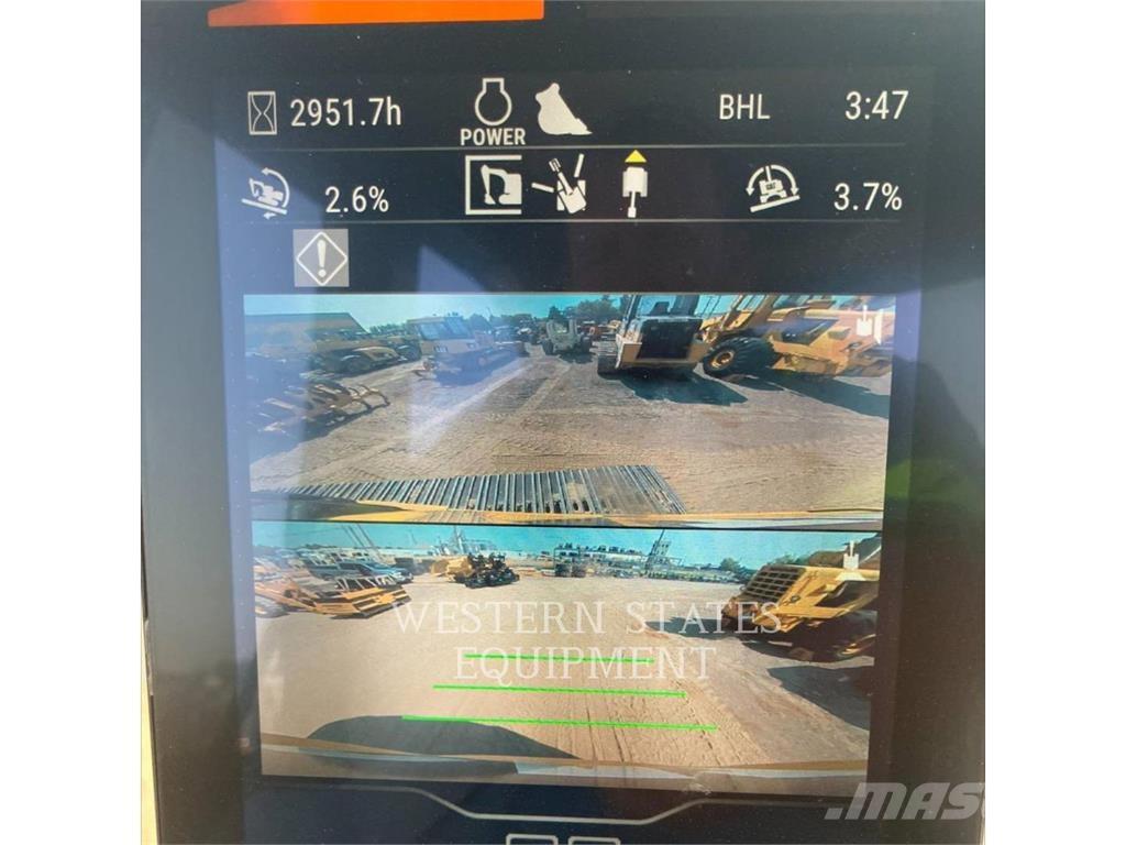 CAT 323 Lánctalpas kotrók