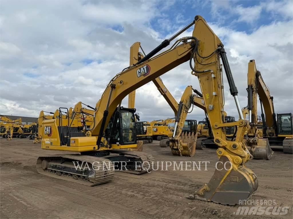CAT 323 Lánctalpas kotrók