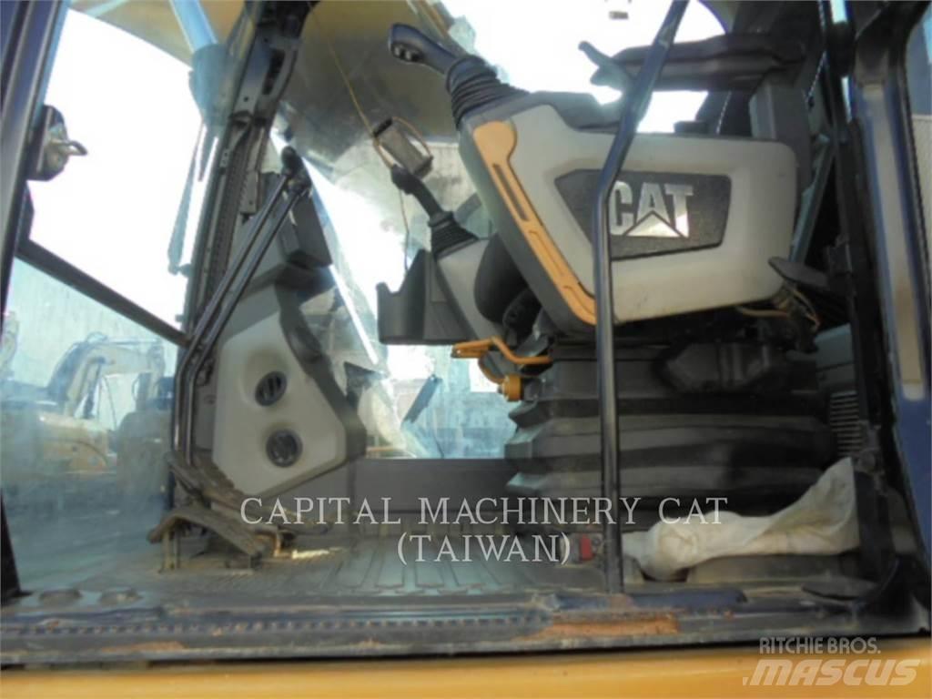 CAT 323-07 Lánctalpas kotrók