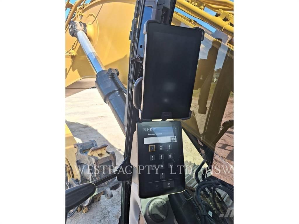 CAT 323-07 Lánctalpas kotrók