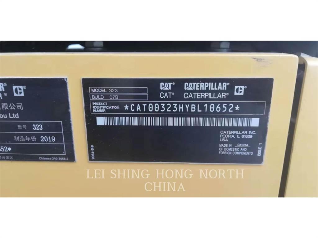 CAT 323-07 Lánctalpas kotrók