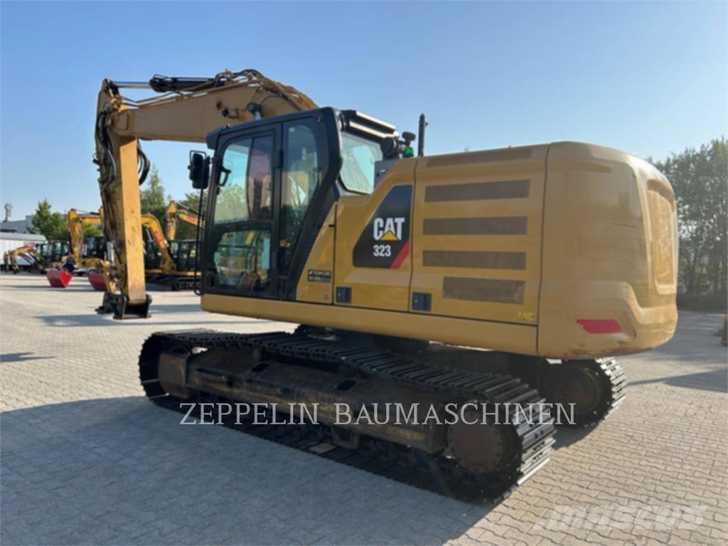 CAT 323-07B Lánctalpas kotrók