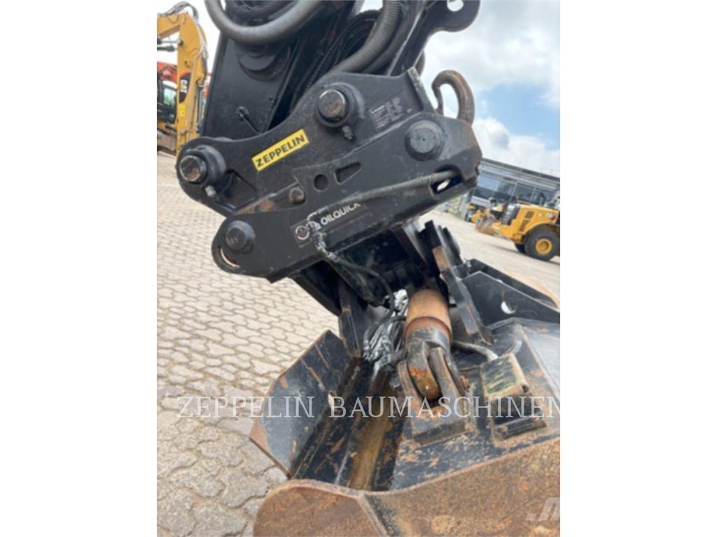 CAT 323-07C Lánctalpas kotrók