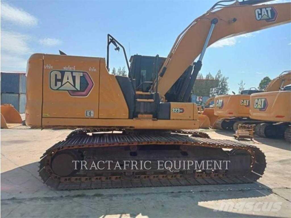 CAT 323-07GC Lánctalpas kotrók