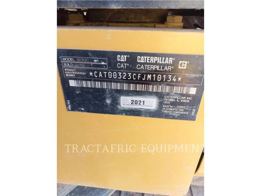 CAT 323-07GC Lánctalpas kotrók