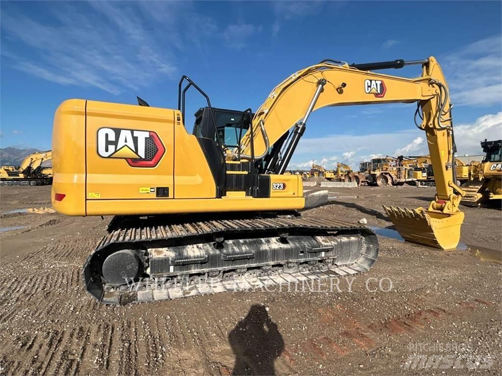 CAT 323 CF Lánctalpas kotrók