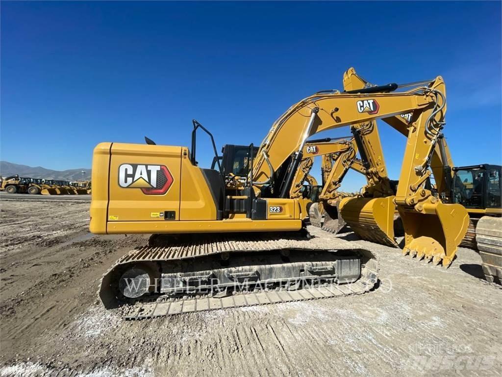CAT 323 CF Lánctalpas kotrók