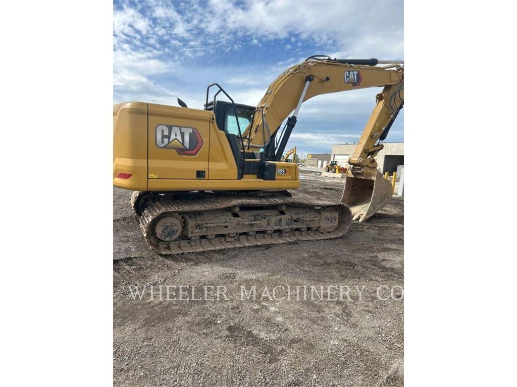 CAT 323 CF Lánctalpas kotrók