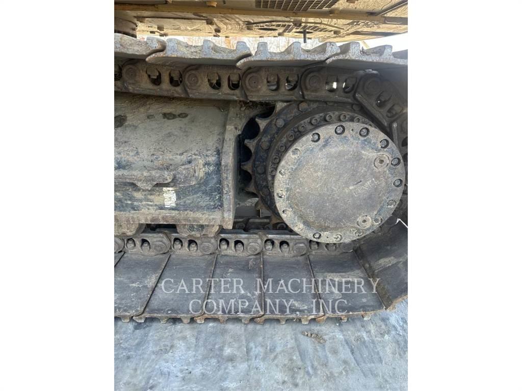 CAT 323 TC Lánctalpas kotrók